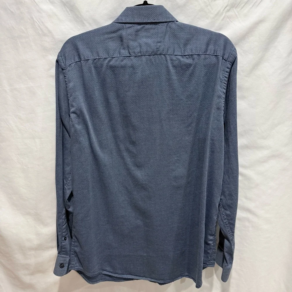Banana Republic Medium Stretch Soft-Wash Textured Button Up Shirt Casual‎ Smart